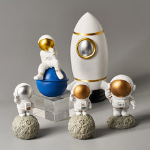 Load image into Gallery viewer, Nordic Astronaut Sculpture Mini Space Man