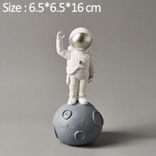 Load image into Gallery viewer, Nordic Astronaut Sculpture Mini Space Man