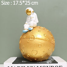 Load image into Gallery viewer, Creative Space Astronaut Tissue Box