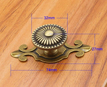 Load image into Gallery viewer, Vintage Drawer Round Pulls Zinc Copper(Pair)
