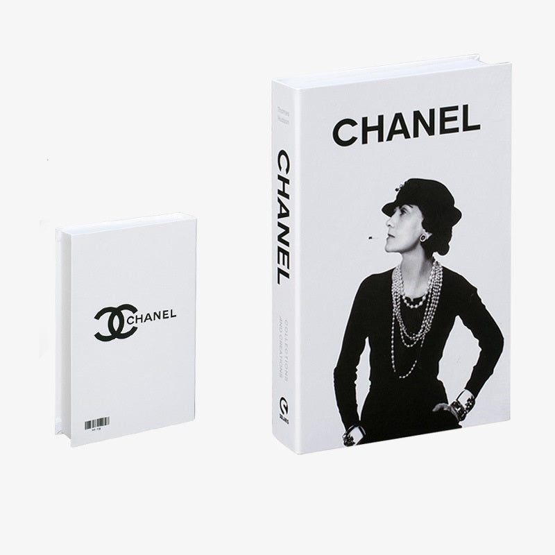 Decorative Books Chanel