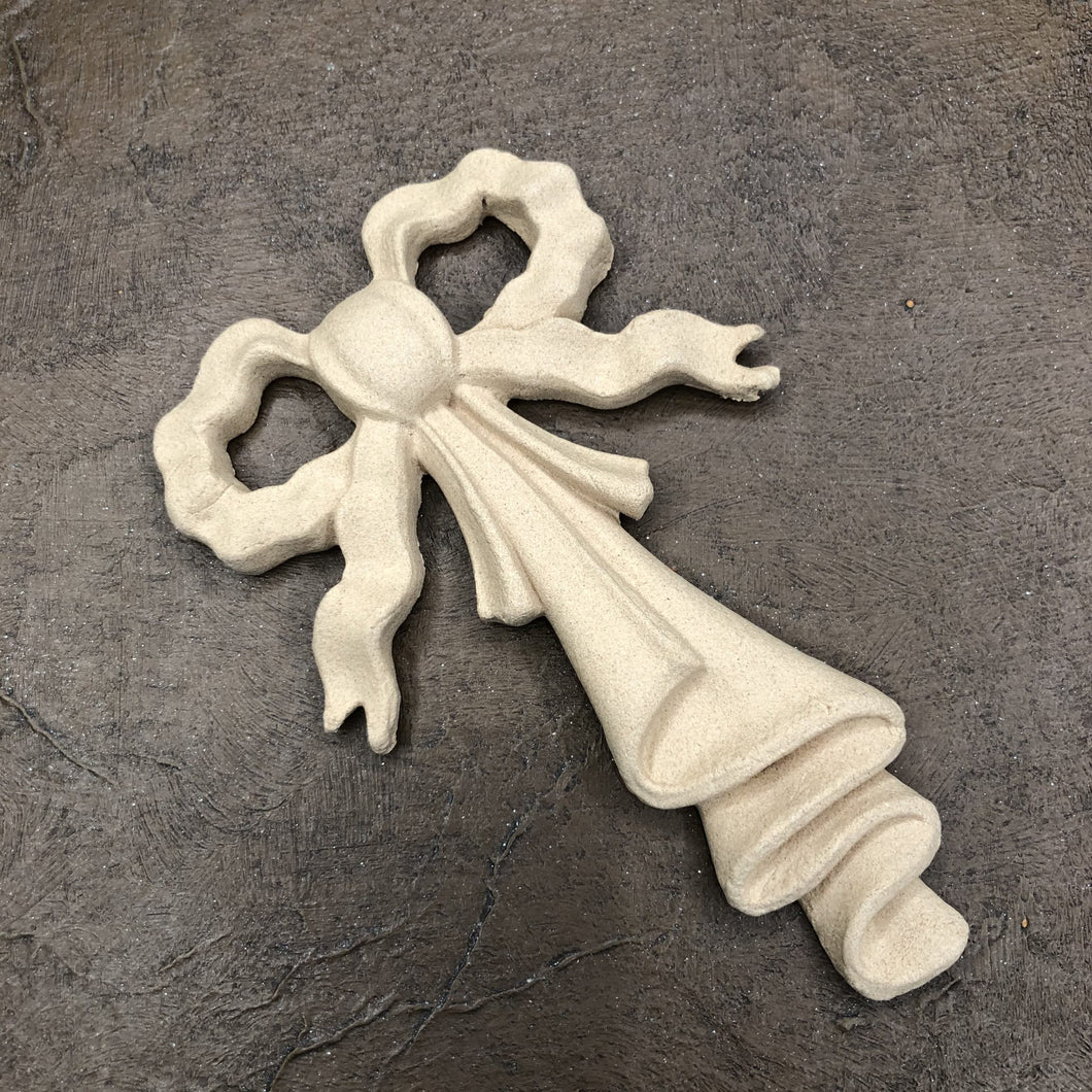WoodUBend mouldings pack of Two Bows WUBX1012 6.6 x 12cms