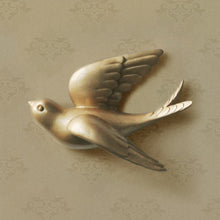 Load image into Gallery viewer, Wall Ornament swallow statues
