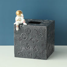 Load image into Gallery viewer, Astronaut Tissue Art  Box

