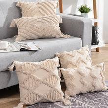 गैलरी व्यूवर में इमेज लोड करें, Beige Tassels Decorative Cushion Cover 45x 45cm/30x50cm
