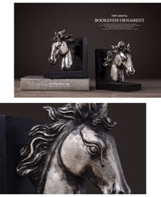Load image into Gallery viewer, Bookends horse Vintage craft
