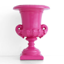 गैलरी व्यूवर में इमेज लोड करें, Roman Column Flowers Pot Vase

